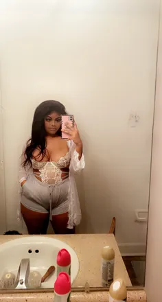 OnlyFans cuenta hermosamira header 2