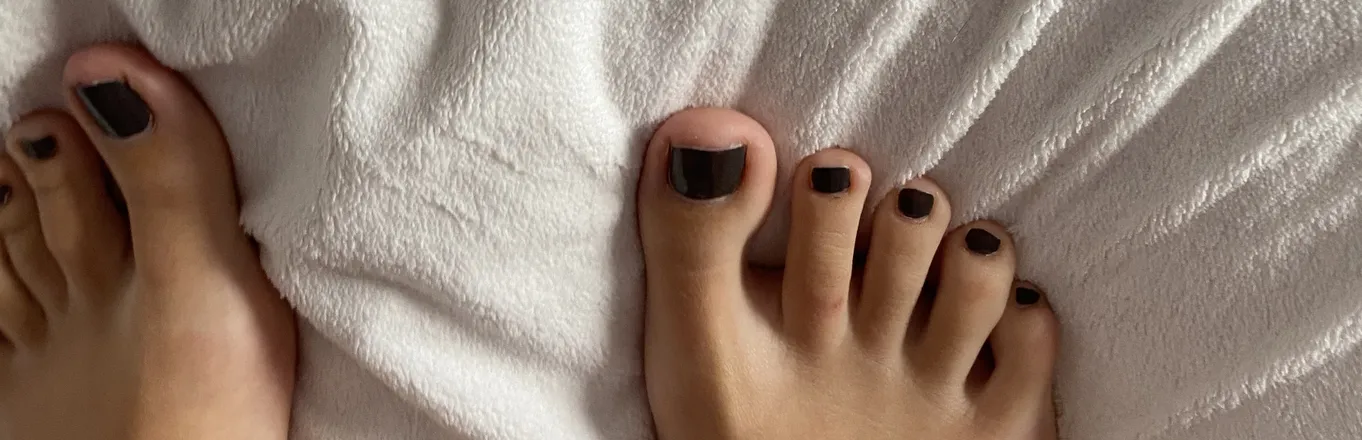 OnlyFans cuenta feetprincessita header 2