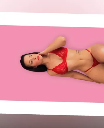 OnlyFans cuenta strawberry2169 header 2