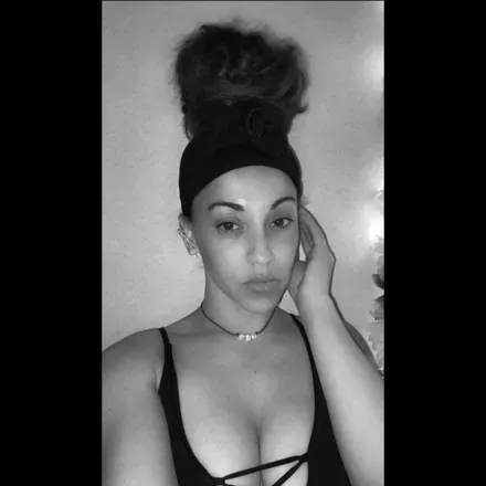 OnlyFans cuenta uniquelyrose avatar 1