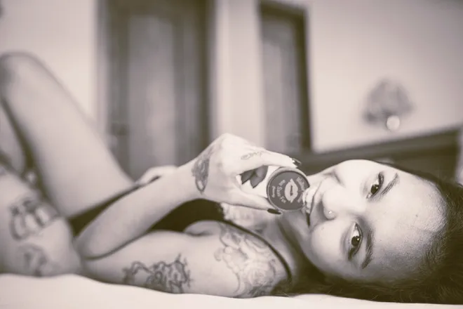 OnlyFans cuenta tattooedthailady header 2