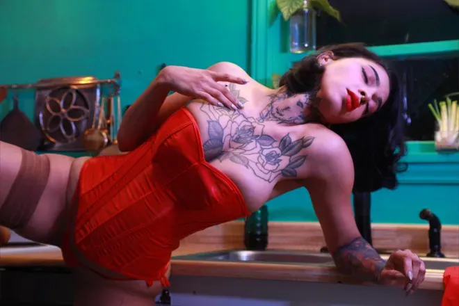 OnlyFans cuenta ravynalexa header 2