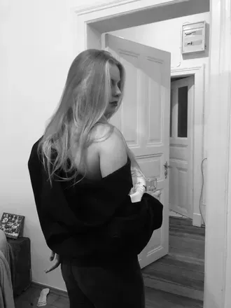 OnlyFans cuenta cerena_black header 2