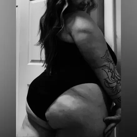 OnlyFans cuenta bbmomo00 avatar 1