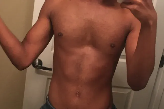 OnlyFans cuenta onmykneees avatar 1