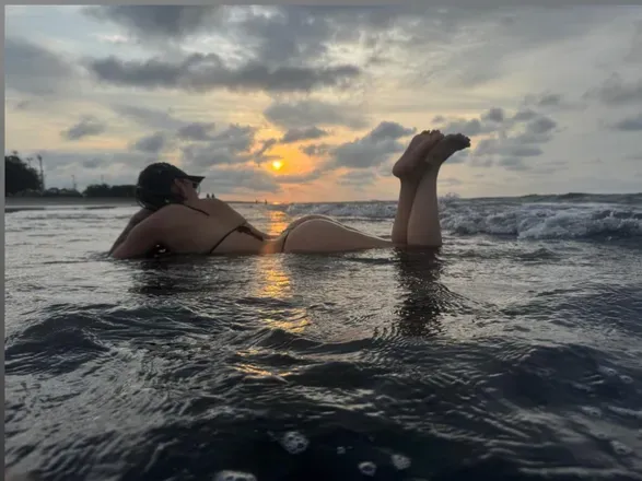 OnlyFans cuenta karolayn_oficial header 2
