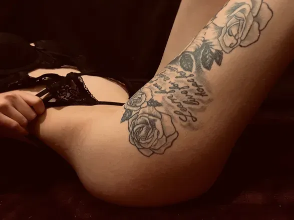 OnlyFans cuenta macmenzie1203 header 2