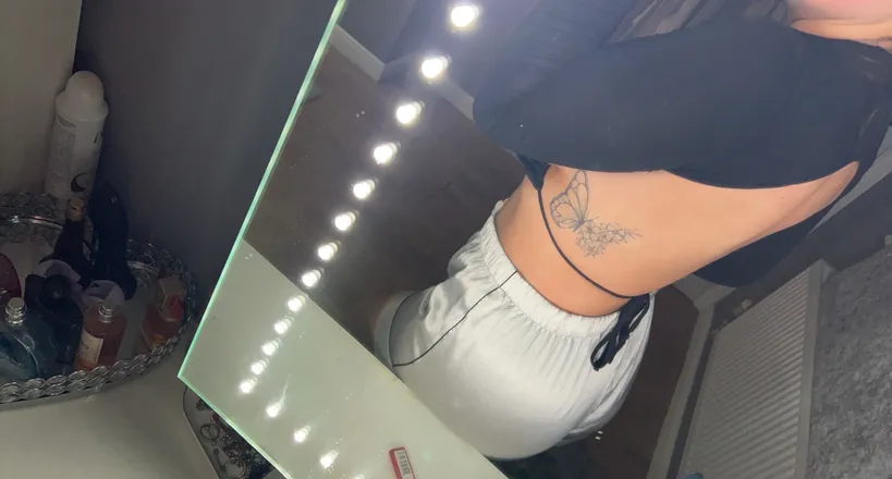 OnlyFans cuenta charaimee header 2