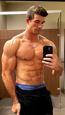OnlyFans cuenta robertthefuture avatar 1