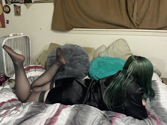 OnlyFans cuenta tinyfeet2256 header 2
