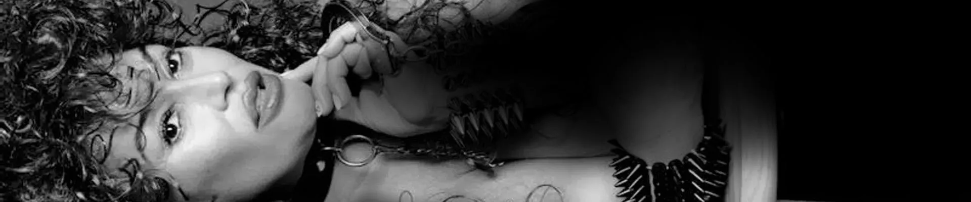 OnlyFans cuenta ginadepalmalv header 2