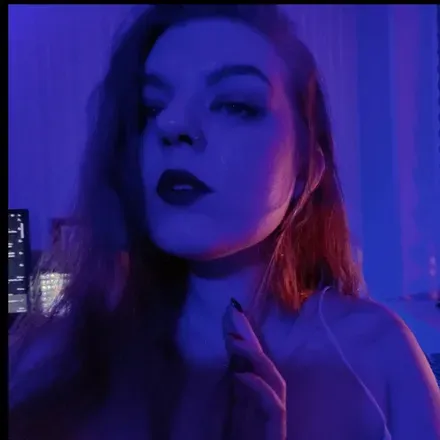 OnlyFans account  hells_bunny avatar 1