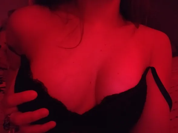 OnlyFans of hazzeul0307