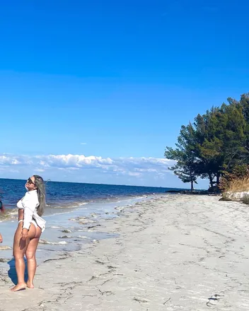 OnlyFans cuenta sarabolivar header 2