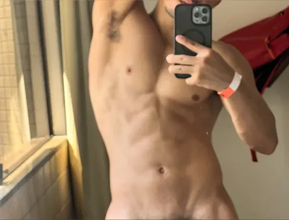 OnlyFans cuenta pvt021 avatar 1