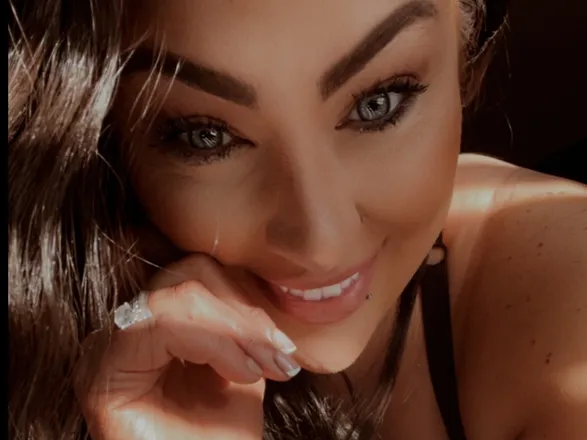 OnlyFans cuenta dannilynnxoxo header 2