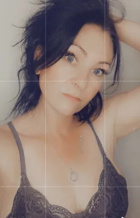 OnlyFans account  lovinglife2021xx header 2