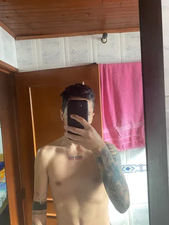 OnlyFans cuenta johannc_09 header 2