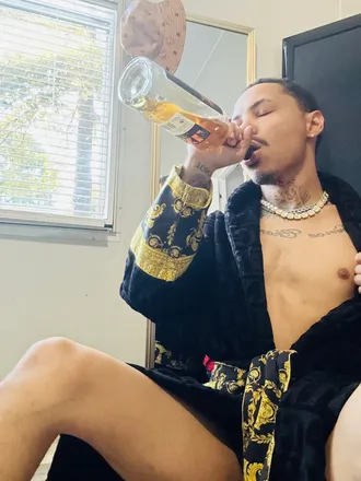 OnlyFans cuenta realtattedtony header 2
