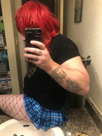 OnlyFans cuenta here4u2use avatar 1