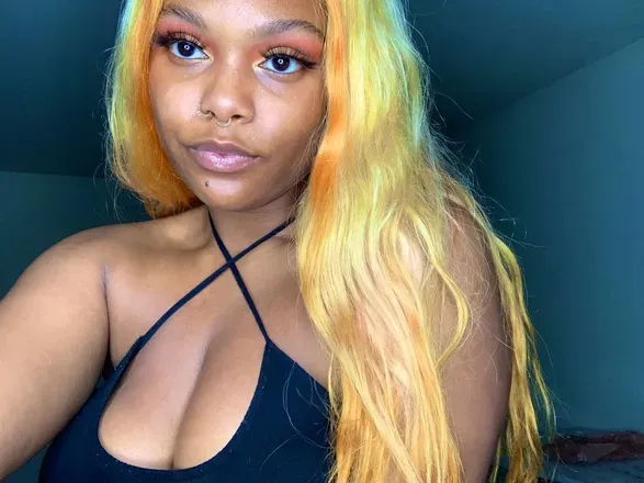 OnlyFans cuenta queensimmi avatar 1