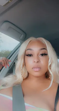 OnlyFans cuenta lavishred header 2