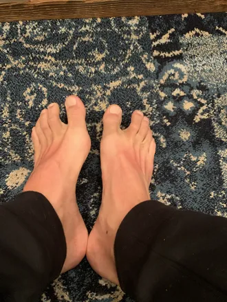 OnlyFans cuenta johnjaysfeet header 2