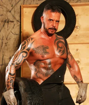 OnlyFans cuenta erosmuscledaddy avatar 1