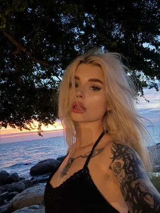 OnlyFans account  sofaaaaaaaaaa avatar 1