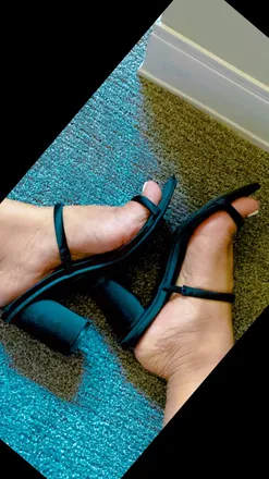 OnlyFans cuenta whitenailstoes92 header 2