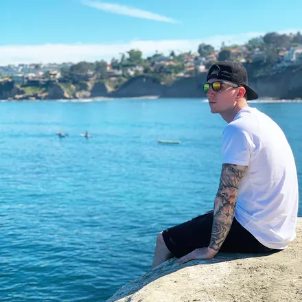 OnlyFans cuenta cj_vogel_ header 2