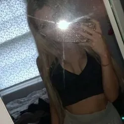 OnlyFans cuenta misscesca avatar 1