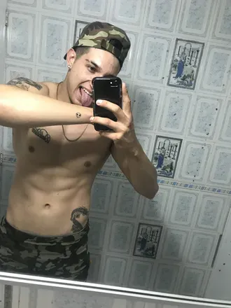 OnlyFans cuenta theskyboy avatar 1