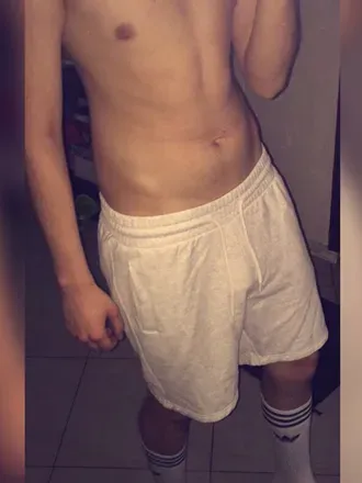 OnlyFans cuenta bi_tall_boy avatar 1
