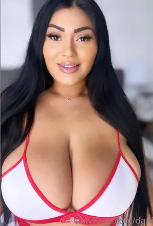 OnlyFans of bigtits_dani