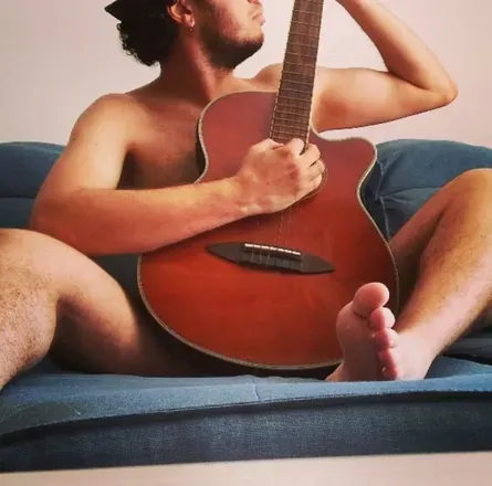 OnlyFans cuenta vinnicorrea avatar 1