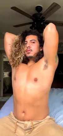 OnlyFans account  vincenzovittoria avatar 1