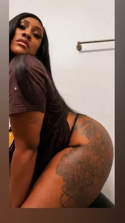 OnlyFans cuenta foreignthaababyy avatar 1