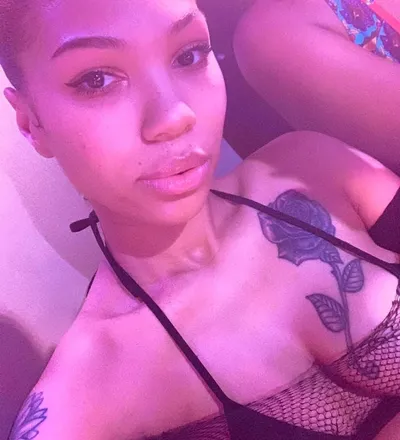 OnlyFans cuenta sheyennesheyenne header 2