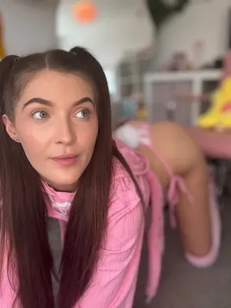 OnlyFans account  rhiannonryder header 2