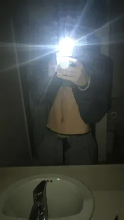 OnlyFans cuenta tallwhitekid avatar 1