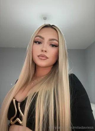 OnlyFans cuenta miladaviess avatar 1