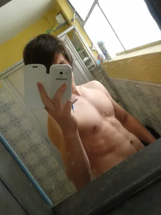 OnlyFans cuenta spiritvoid18 header 2