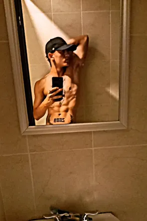 OnlyFans cuenta rome1001 header 2