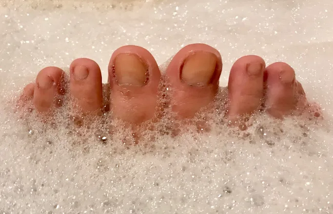 OnlyFans account  xmollyxmelrosex header 2