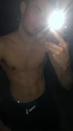OnlyFans cuenta tomas2208 header 2