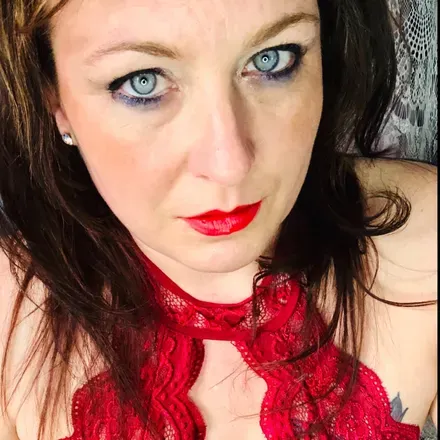 OnlyFans account  violetcampari avatar 1