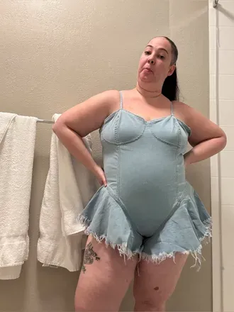 OnlyFans cuenta juicyandwetthickness header 2