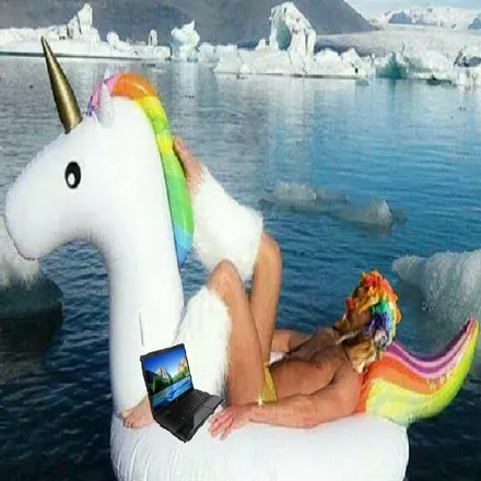 OnlyFans cuenta onlyflansandunicorns header 2