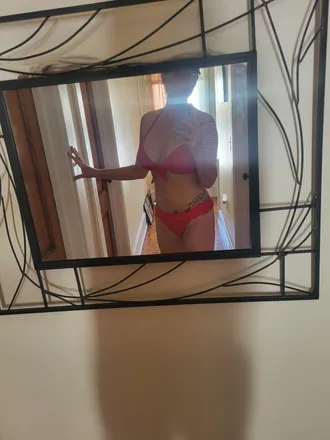 OnlyFans cuenta earthfoxxx header 2